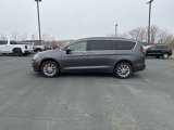 Used 2021 Chrysler Pacifica Touring-L image 4