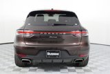 Certified 2021 Porsche Macan image 6