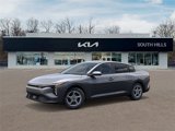 New 2025 Kia K4 LXS image 3