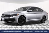 Used 2023 Volkswagen Jetta SE image 2