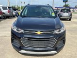 Used 2022 Chevrolet Trax LT w/ LT Convenience Package image 2