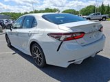 Used 2022 Toyota Camry SE image 4