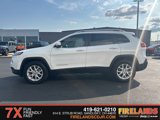Used 2017 Jeep Cherokee Latitude w/ Cold Weather Group image 4