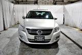 Used 2010 Volkswagen Tiguan S image 2
