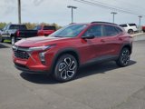 New 2025 Chevrolet Trax RS w/ Sunroof Package image 2
