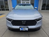 Used 2024 Honda Accord EX image 2