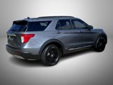 Used 2023 Ford Explorer XLT w/ Equipment Group 202A image 5