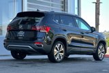 Used 2024 Volkswagen Taos SE image 4