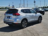 Used 2017 Nissan Rogue SL w/ SL Premium Package image 5