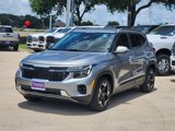 Used 2024 Kia Seltos EX image 3