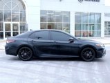 Used 2022 Toyota Camry XSE image 2