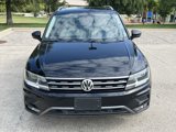 Used 2019 Volkswagen Tiguan SEL image 3