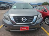 Used 2020 Nissan Pathfinder SV image 2