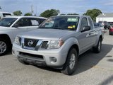 Used 2017 Nissan Frontier SV image 3
