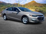 Used 2024 Chevrolet Malibu LT image 2