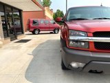 Used 2003 Chevrolet Avalanche 4x4 w/ Suspension Package, Off-Road image 6
