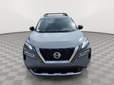 Used 2021 Nissan Rogue Platinum image 2