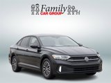 Used 2024 Volkswagen Jetta Sport image 2