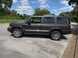 Used 2006 Jeep Commander Limited image 4
