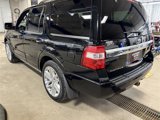 Used 2017 Ford Expedition Platinum image 4
