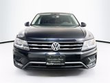 Used 2018 Volkswagen Tiguan SEL w/ 3rd Row Seat Package image 2