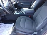 Used 2019 Ford Explorer XLT image 5