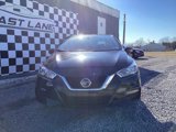 Used 2021 Nissan Versa SV image 3