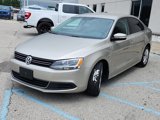 Used 2013 Volkswagen Jetta SE image 2