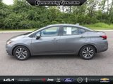 Used 2021 Nissan Versa SV image 3