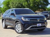 Certified 2021 Volkswagen Atlas Cross Sport SE w/ Panoramic Sunroof Package image 2