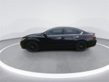 Used 2017 Nissan Altima 2.5 SR w/ Midnight Edition Package image 5