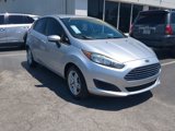Used 2017 Ford Fiesta SE image 2
