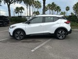 Used 2020 Nissan Kicks SR w/ SR Premium Package image 3
