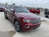 Used 2017 Jeep Grand Cherokee Overland w/ Jeep Active Safety Group image 6