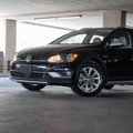 Used 2017 Volkswagen Golf Alltrack SE image 2