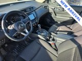 Used 2020 Nissan Rogue SV image 5
