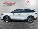 Certified 2022 Lincoln Corsair AWD w/ Premium Package image 2