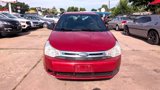 Used 2011 Ford Focus SE image 2