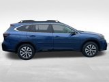 Used 2020 Subaru Outback Premium image 4