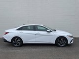 New 2025 Hyundai Elantra Limited image 3