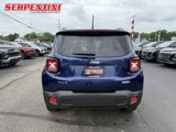 Used 2017 Jeep Renegade Latitude w/ Cold Weather Group image 5