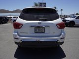Used 2018 Nissan Pathfinder SV image 5