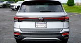 New 2025 Volkswagen Taos SE image 5
