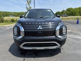 Used 2022 Mitsubishi Outlander SE image 3