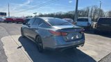 Used 2022 Nissan Altima 2.5 SR w/ Midnight Edition Package image 5