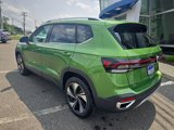 New 2025 Volkswagen Taos SE image 4