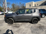 Used 2016 Jeep Renegade Latitude image 2