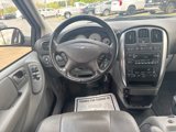 Used 2005 Chrysler Town & Country Touring w/ Leather Interior Group image 2