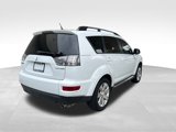 Used 2013 Mitsubishi Outlander SE image 3