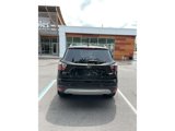 Used 2017 Ford Escape Titanium image 3